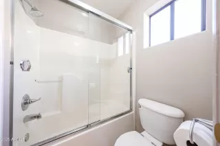 Photo #6: 6968075 Listing 