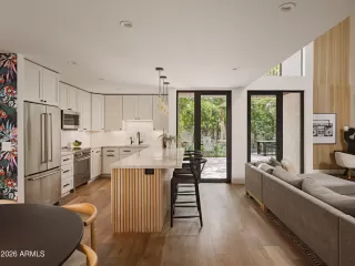 Photo #2: 6968099 Listing