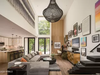 Photo #3: 6968099 Listing