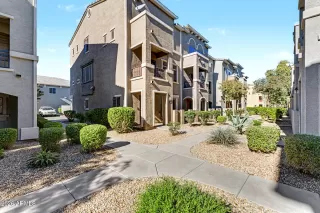 Photo #2: 6968154 Listing 