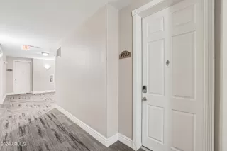 Photo #2: 6968178 Listing 