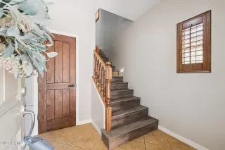 Photo #6: 6968661 Listing 