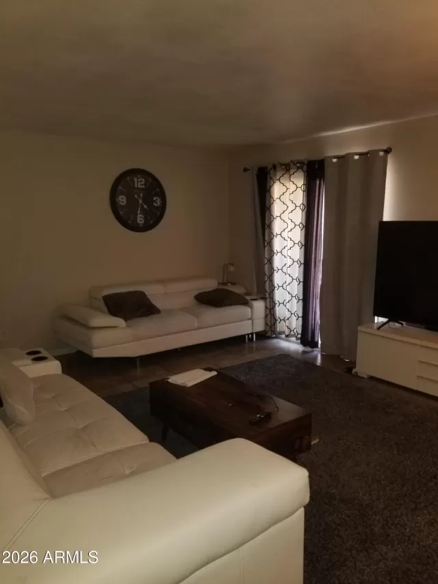 MLS: 6968773 Condo For Sale