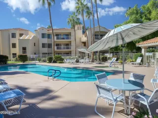 Photo #2: 6968838 Listing 