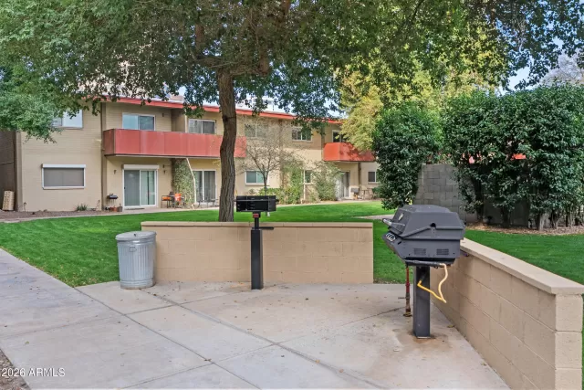 MLS: 6968853 Condo For Sale