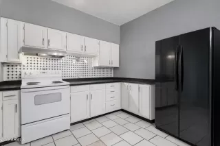 Photo #2: 6968853 Listing 