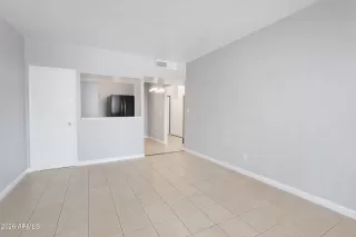 Photo #4: 6968853 Listing 