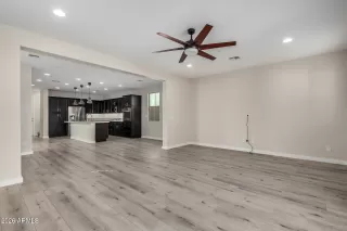 Photo #6: 6968855 Listing 