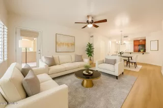 Photo #4: 6968859 Listing 