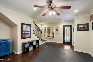 Photo #4: 6968896 Listing 