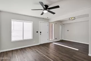 Photo #4: 6968928 Listing 