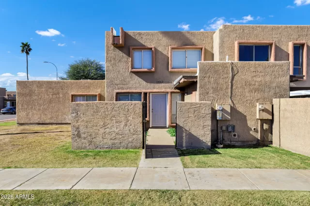 MLS: 6968939 Condo For Sale