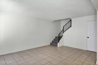 Photo #3: 6968939 Listing 