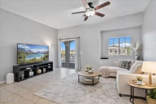 Photo #3: 6968996 Listing