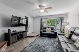 Photo #5: 6968998 Listing 