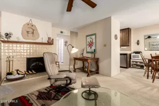 Photo #6: 6969152 Listing 