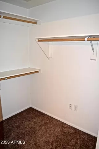 Photo #6: 6969279 Listing 