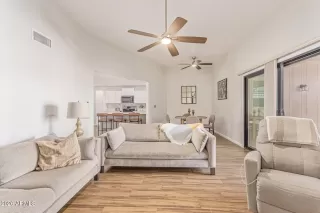 Photo #2: 6969280 Listing 