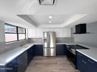 Photo #5: 6969293 Listing 