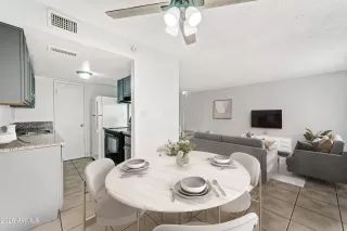 Photo #2: 6969295 Listing 