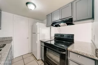 Photo #5: 6969295 Listing 