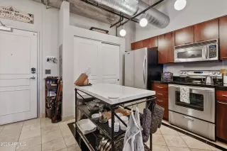 Photo #3: 6969365 Listing 