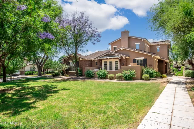 MLS: 6969372 Condo For Sale