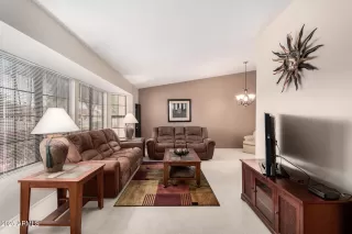 Photo #3: 6969399 Listing 