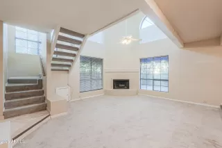 Photo #1: 6969488 Listing 