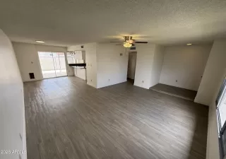 Photo #5: 6969524 Listing 