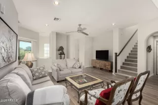 Photo #6: 6969665 Listing 