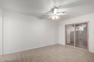 Photo #4: 6969666 Listing 