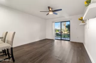 Photo #6: 6969728 Listing 