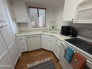 Photo #3: 6969748 Listing 