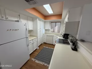 Photo #4: 6969748 Listing 