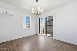 Photo #5: 6969802 Listing 