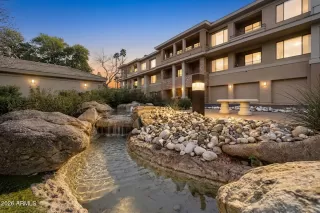 Photo #5: 6969894 Listing 