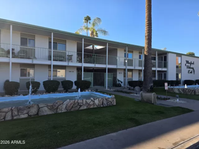 MLS: 6969895 Condo For Sale