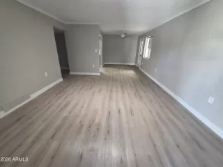 Photo #4: 6969895 Listing 