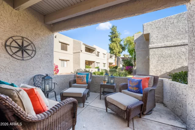 MLS: 6969928 Condo For Sale