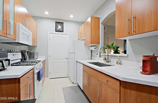 Photo #1: 6970029 Listing 