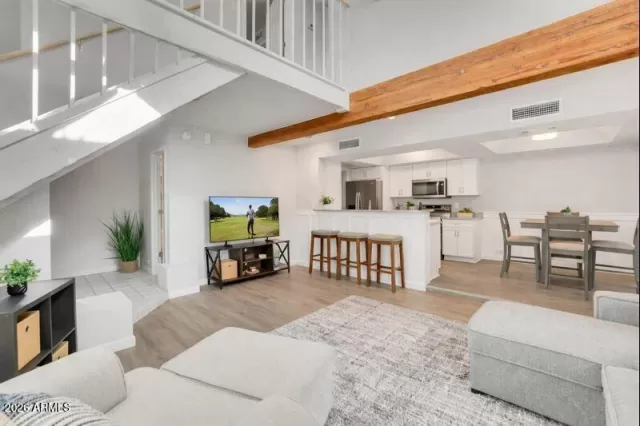 MLS: 6970072 Condo For Sale