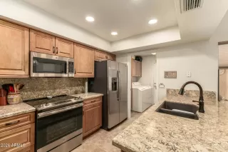 Photo #3: 6970102 Listing 