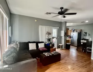 Photo #6: 6970209 Listing 