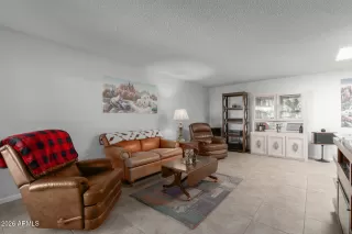 Photo #6: 6970222 Listing 