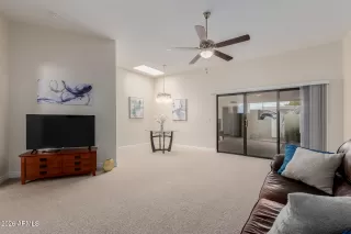 Photo #6: 6970286 Listing 