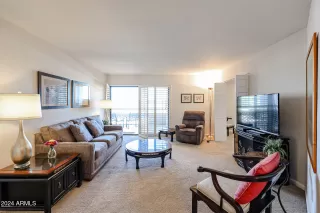 Primary Photo for MLS#: 6970431