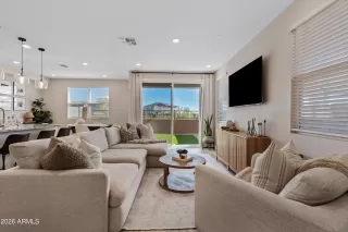 Photo #3: 6970463 Listing 