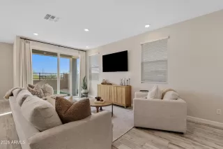 Photo #4: 6970463 Listing 