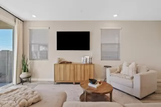 Photo #5: 6970463 Listing 